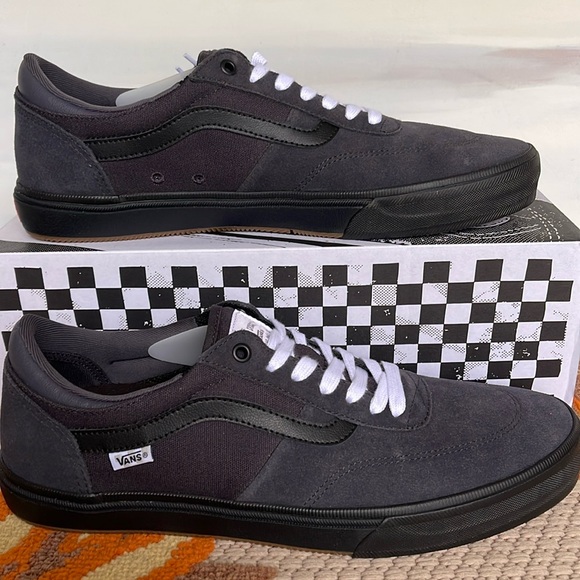 Vans Men’s Gilbert CrockettDark NavyVN0ASIFONVSneakers